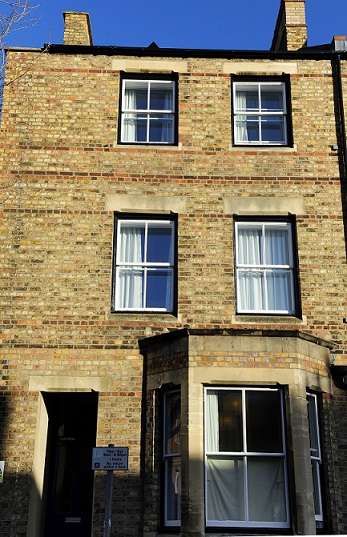 Walton Street 132-133