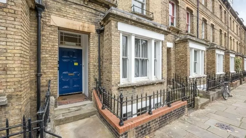 14 wellington square