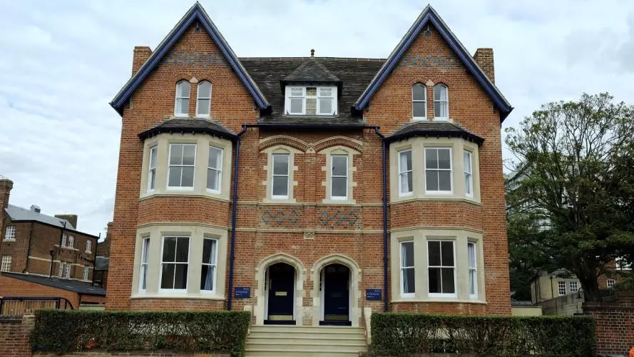 38-40 Woodstock Road exterior shot